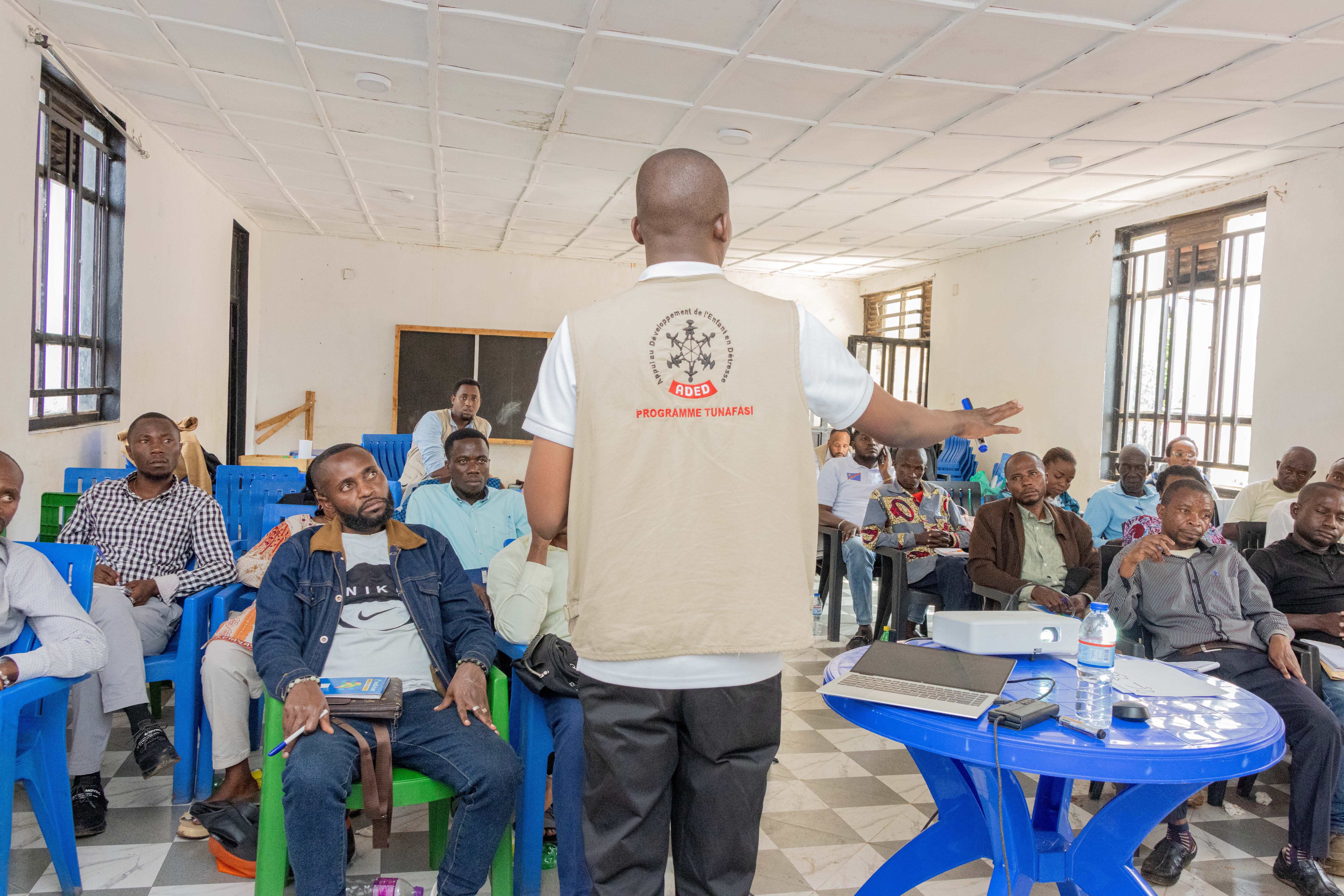 Bagira: Community Actors Strengthen Their Skills to Better Support Children with Disabilities