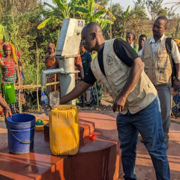 Remise officielle des puits d’eau réaménagés à Nemba, Sebele I et III